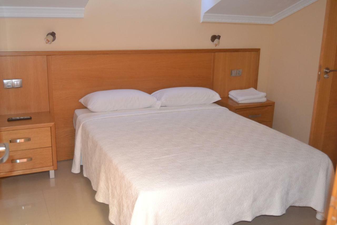 Hotel La Ribera Santianes Exteriör bild